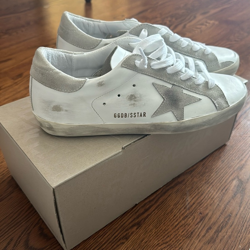 Plain Golden Goose’s